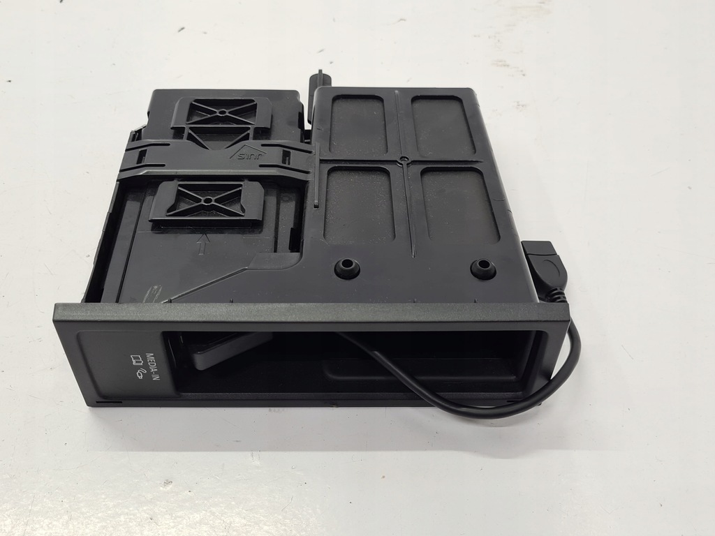 фото №1, Vw passat cc b7 модуль интерфейс 5n0035342f