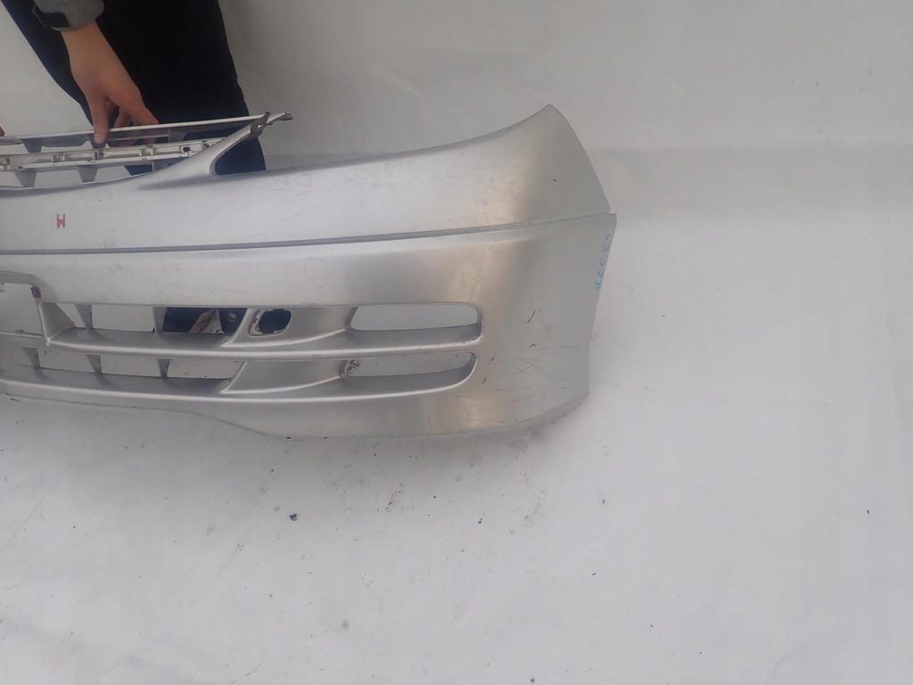 фото №7, Toyota previa ii 2 00-04 бампер перед передний