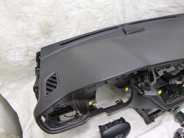 фото №6, Консоль панель приладів панель приладів подушка безпеки ford puma mk2