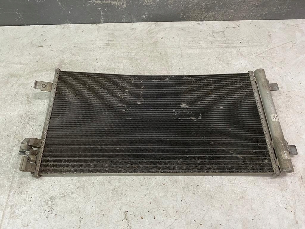 фото №1, Радиатор кондиционера vw polo 2g