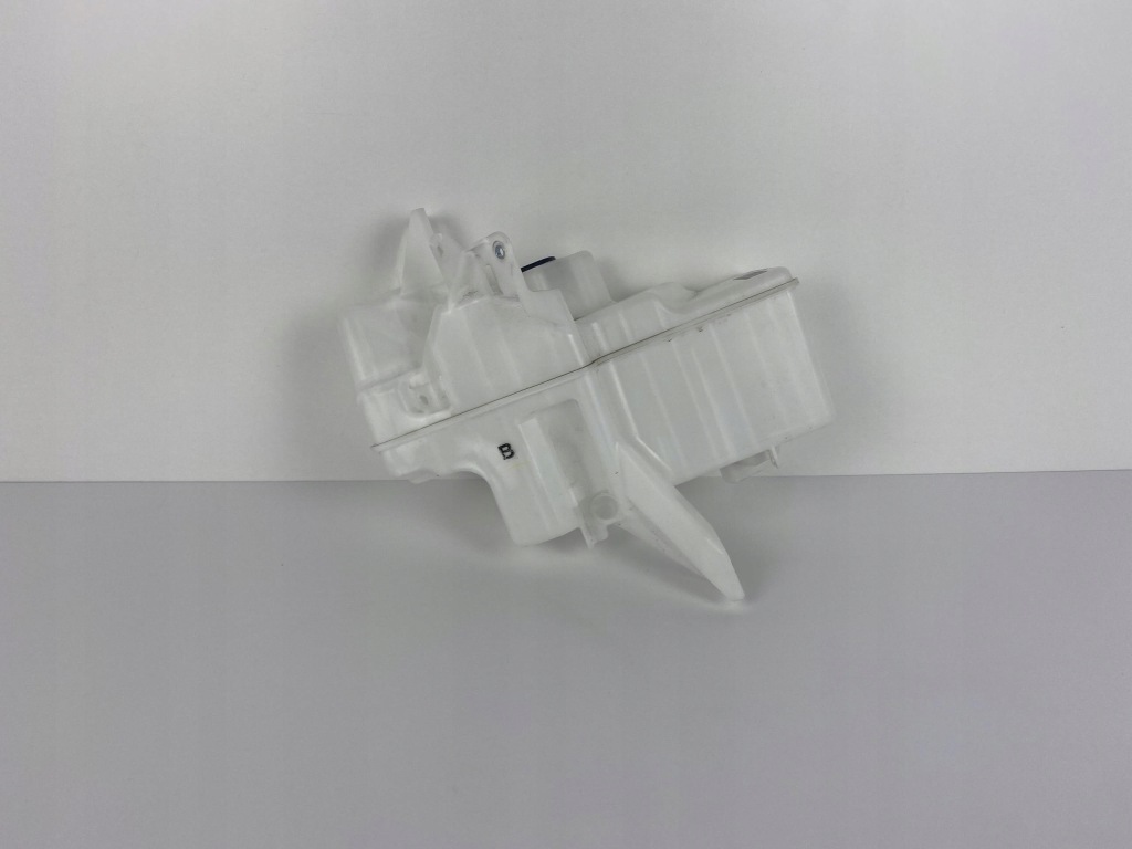 Купить Lexus ux бачок омывателя 2018-