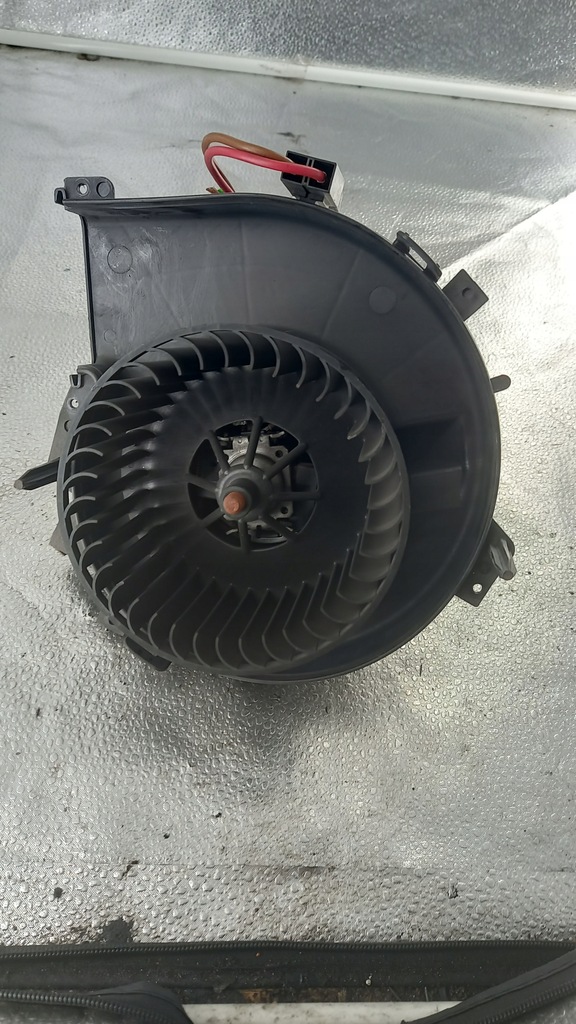 фото №1, Вентилятор отопителя opel corsa c 01r