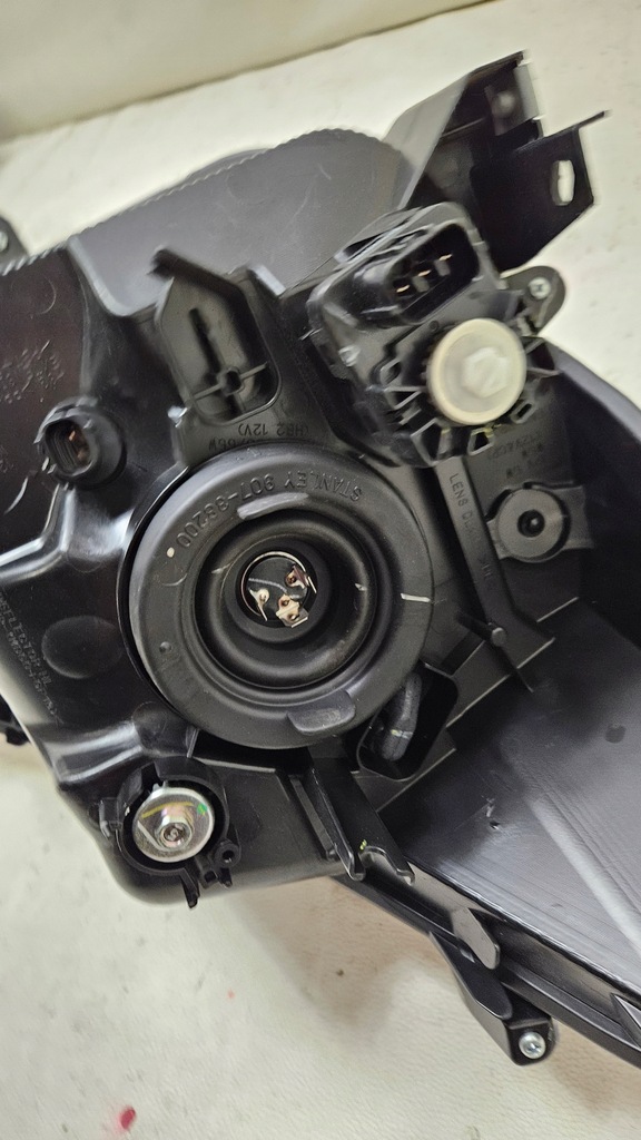 фото №9, Лампа перед передняя левая mitsubishi space star ii lift обычная