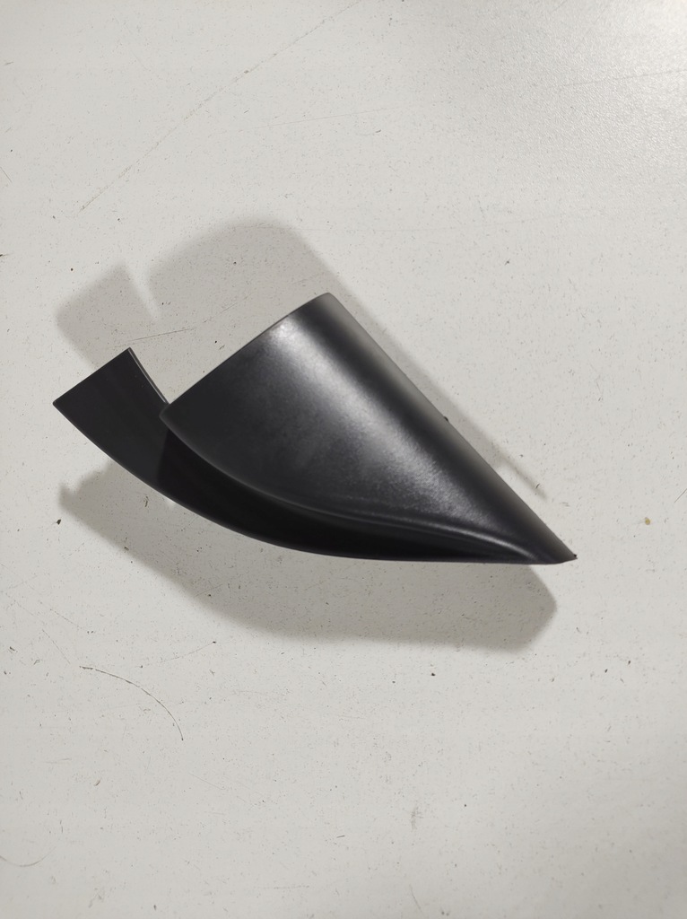 фото №1, Hyundai ioniq 17r- заглушка треугольник зеркало левый