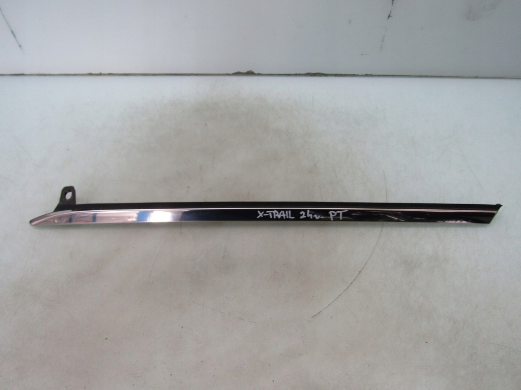 фото №1, X-trail iv t33 24r молдинг дверь правая задняя правый задняя задняя 768a46ra0a