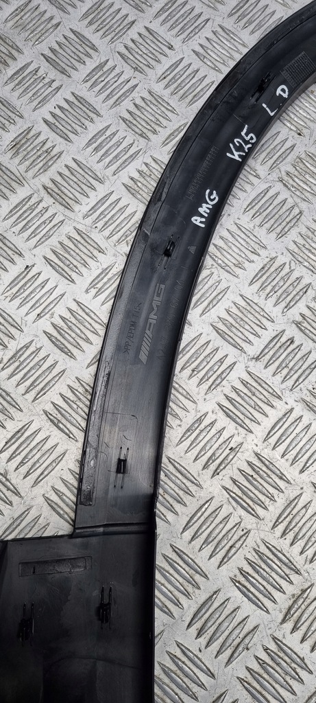 фото №12, Mercedes w247 h247 amg молдинг крыла левый перед передняя a2478806704