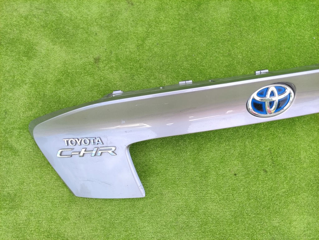 фото №3, Toyota оригинальный номер 76811-f4010 chr накладка крышки значок