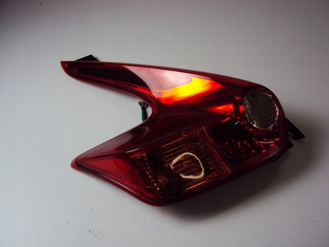 фото №1, Лампа левый задняя nissan juke i f15 przed liftem