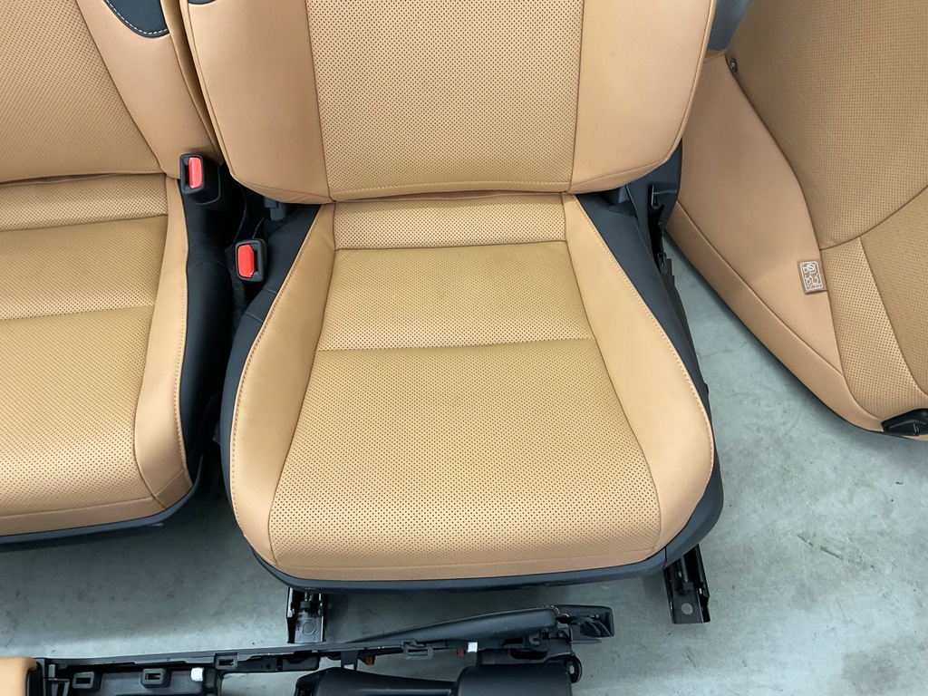 фото №8, Lexus es300h es300 шкіра сидіння оббивка