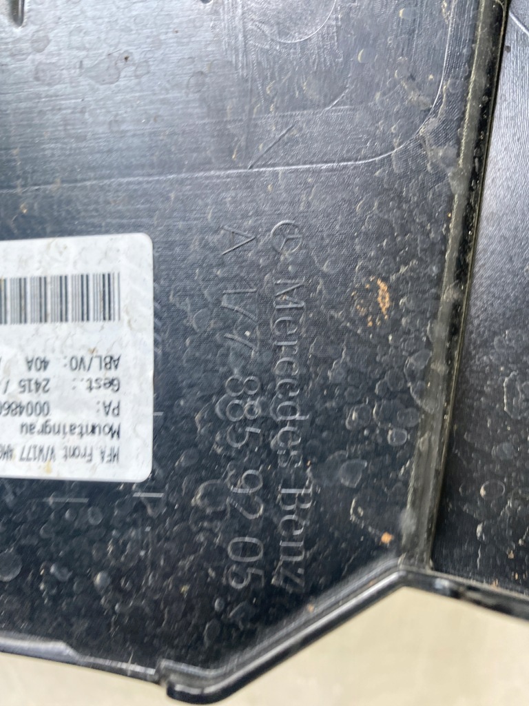 Решётка бампера mercedes a177 amg a1778859205 с Разборки