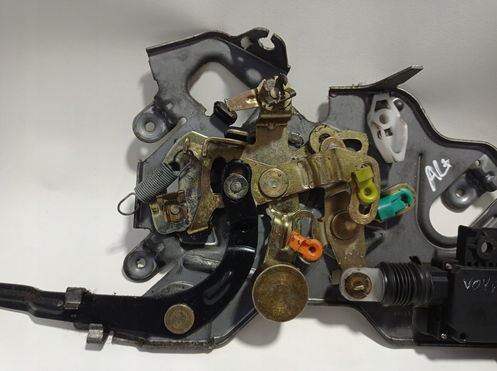 фото №6, Замок двері voyager iii правий задня 4717489aa