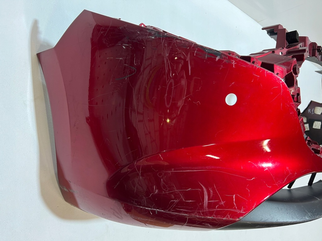 Mazda 3 бампер rok 2021 колір 46v в Україні