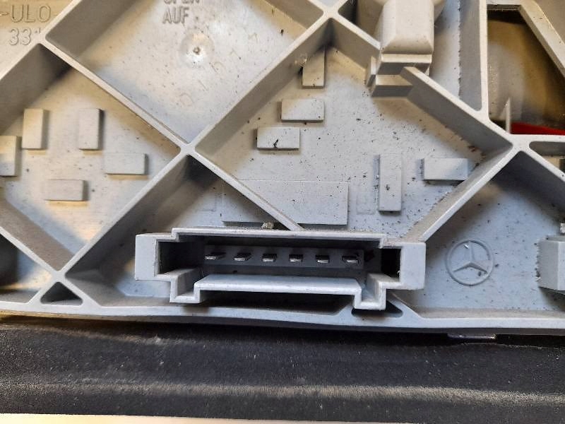 фото №2, Лампа правая задняя mercedes w203