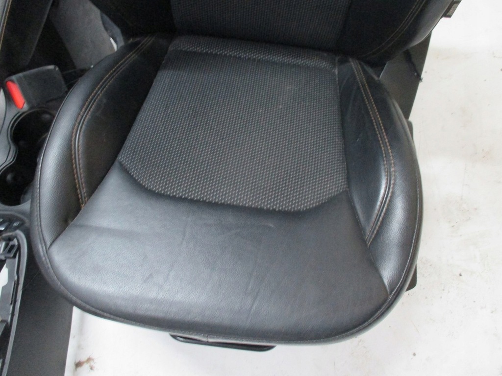 фото №7, Обивка pół кожа сиденья jeep compass ii