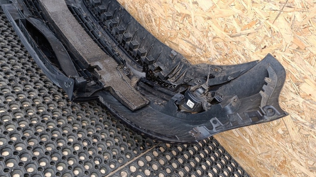 фото №7, Audi a3 8p lift бампер перед lz7l противотуманные фары