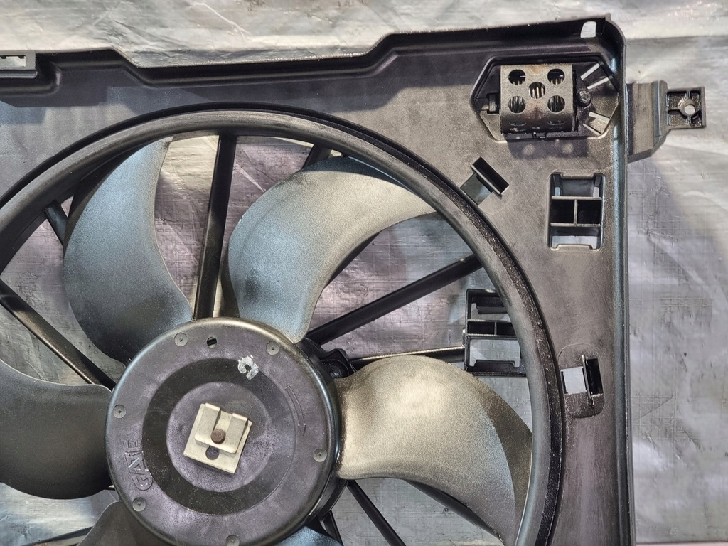 фото №11, Вентилятор радиатора оригинальный номер 8200151464 renault megane ii 1.5 dci 60kw 03r