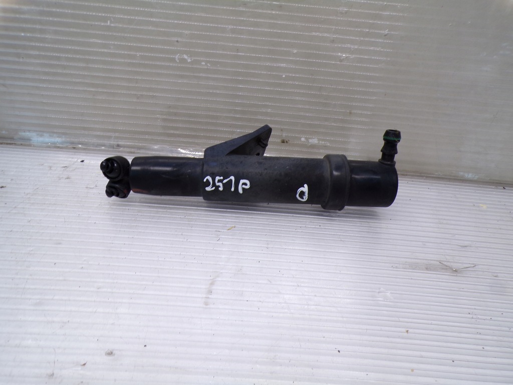 фото №1, Омивач лампи правий mercedes w251 r klasa