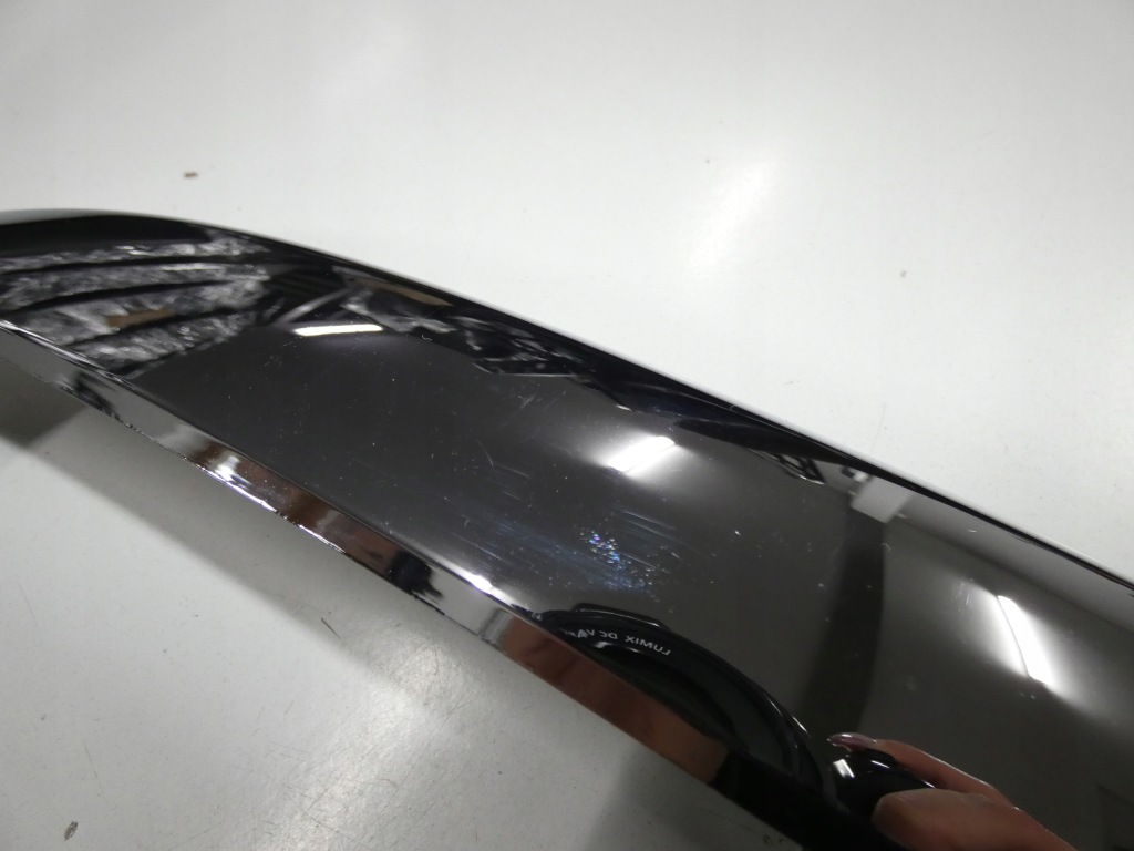 Хром, молдинг бампера передний chrysler 300c левый 251. с Разборки