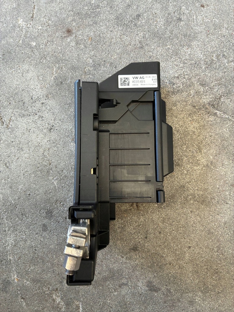 Купить Клемма пиропатрон audi rs7 c8 4k0915459n