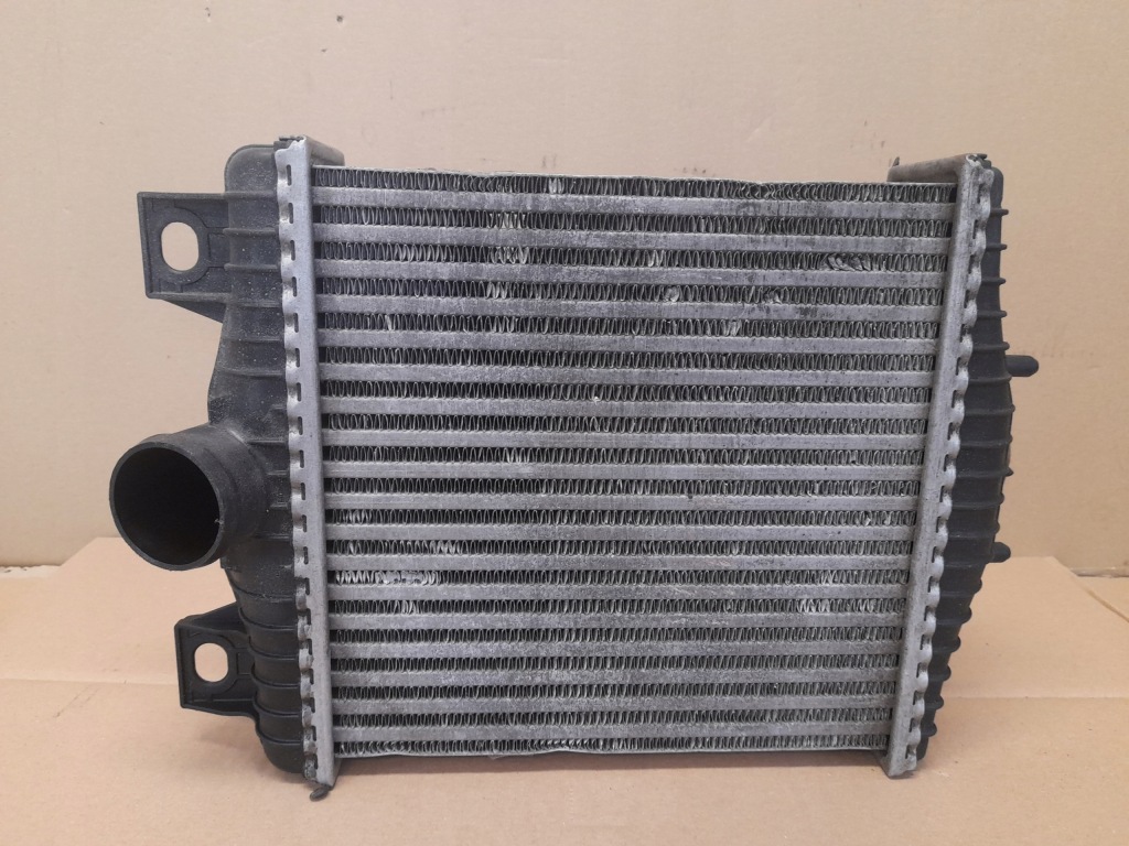 фото №1, Радиатор интеркулер land rover sport ii 3.0 4.4