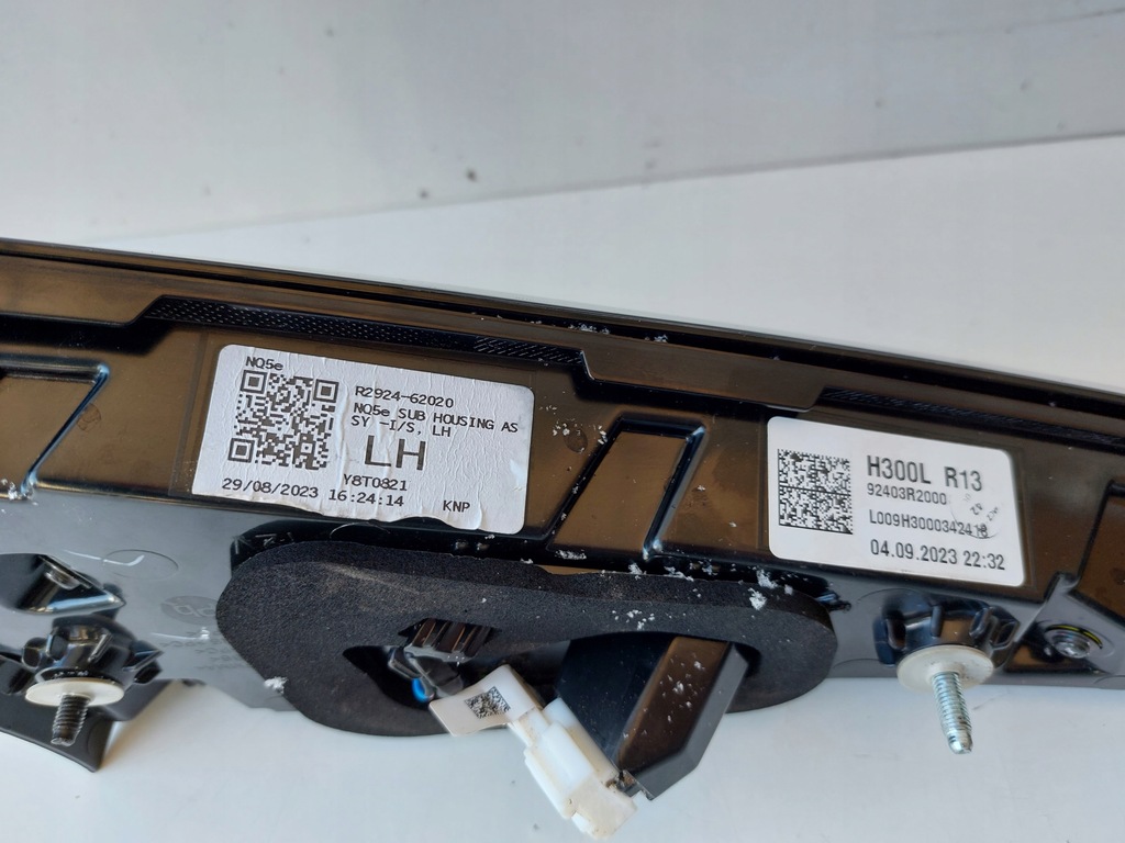 фото №7, Kia sportage v лампи лівий задня r2924-62020 r2924-62040