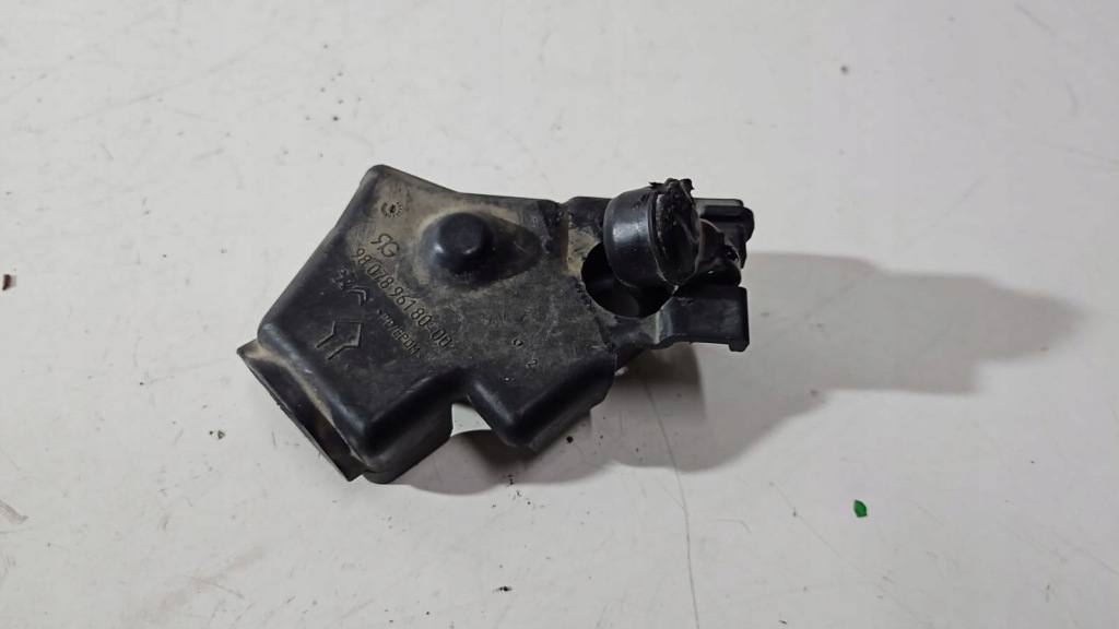 Купить Защита клеммы peugeot 308 ii 9807896180