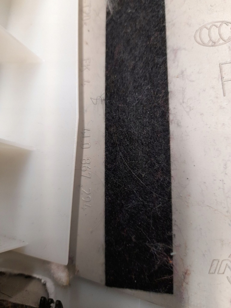 фото №5, Audi q7 4l 2011 перед сторона права захист верхній стійка / b