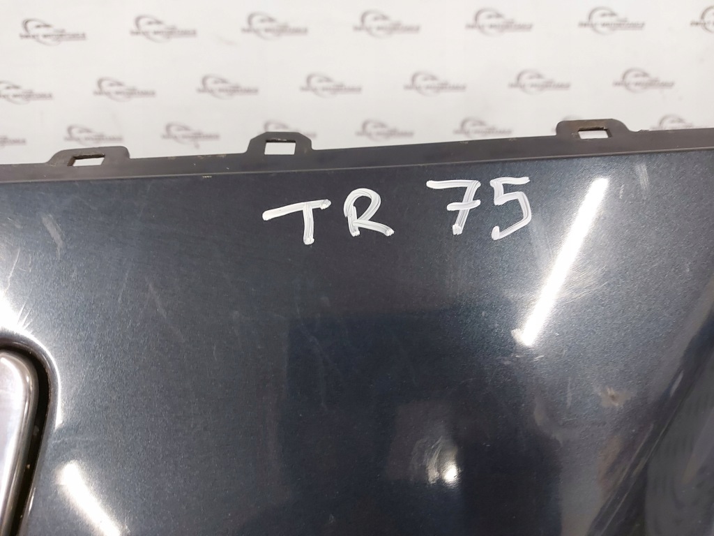 Peugeot 308 1 рестайлинг  11r бампер перед передний Киев