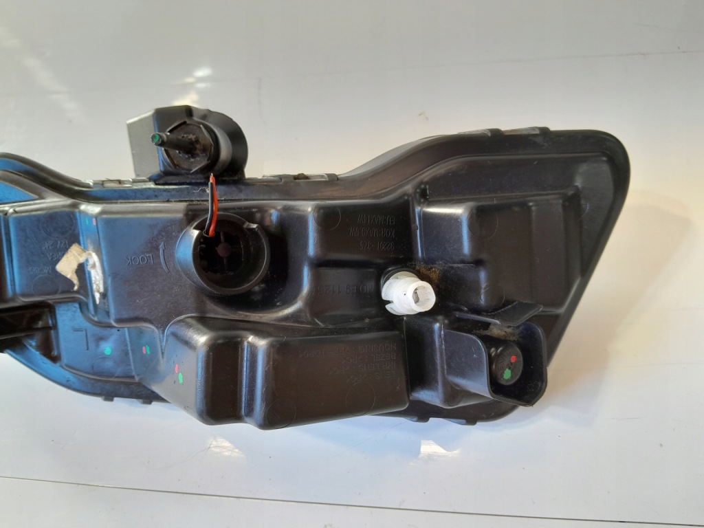 Hyundai i40 рестайлинг  противотуманная фара led drl левый 92201-3z5 в Украине