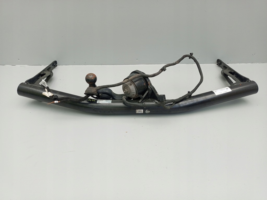 фото №11, Skoda octavia iv 4 2020- hak буксировочный электрический 5e3803881a ÷