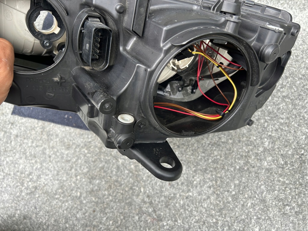 фото №9, Лампа правая передняя skoda octavia iii h7 5e1941018