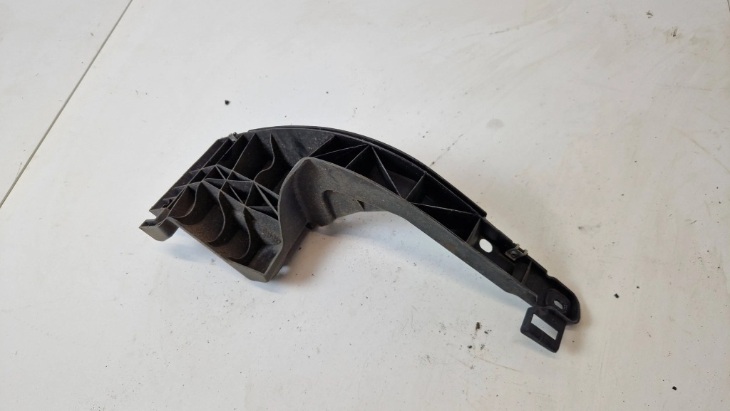 Купить Направляющая бампера правый задний  saab 93 кабриолет  12843820