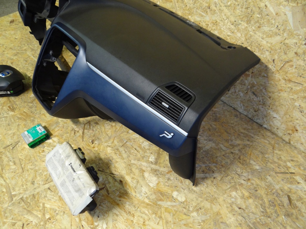 фото №2, Консоль приборная панель подушка безопасности grande punto