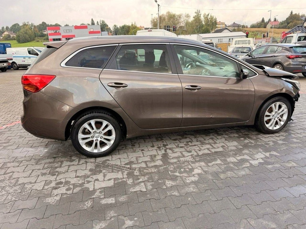 фото №9, Kia ceed 2 ii jd cee'd 2012- дзеркало праве електричний складний d5 eu