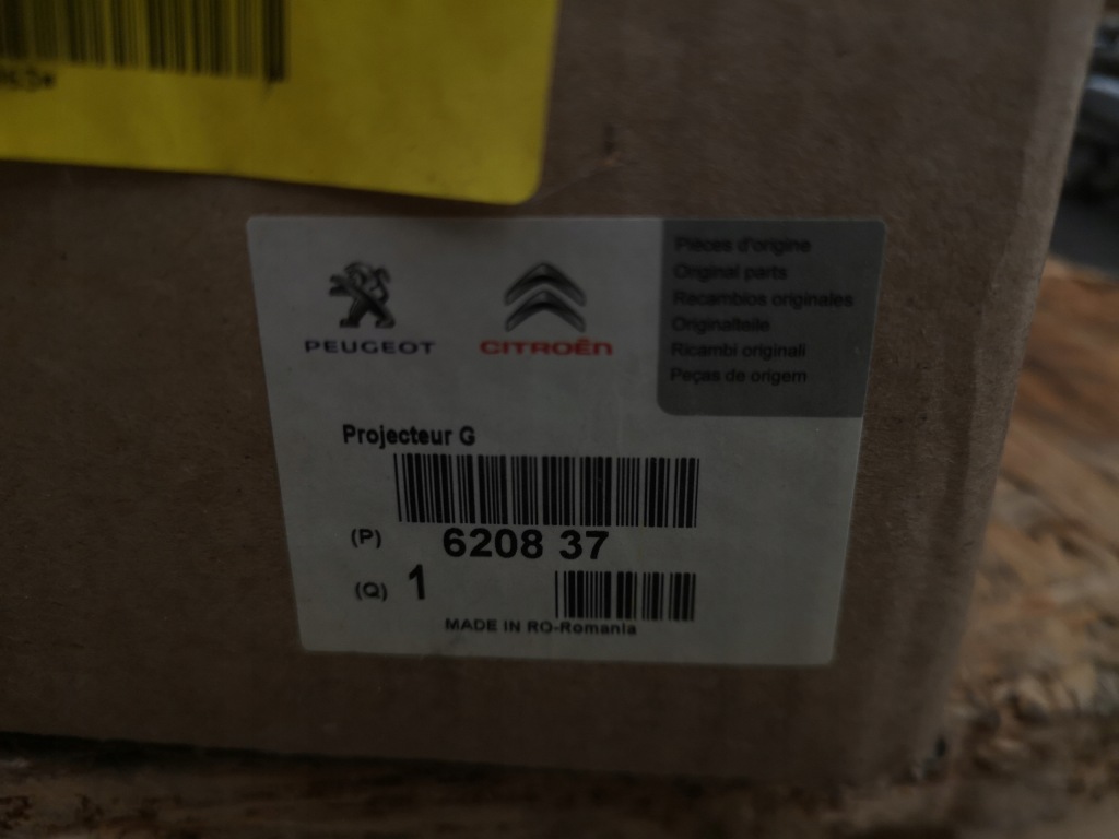 фото №8, Лампа левый перед оригинальный номер citroen xsara picasso 99-12 89310175 620837