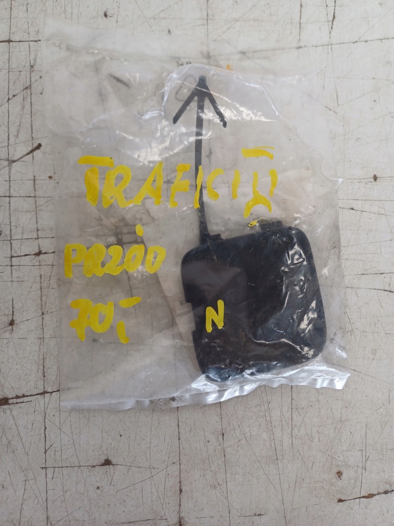 фото №6, Заглушка бампера фаркоп передний перед renault trafic iii