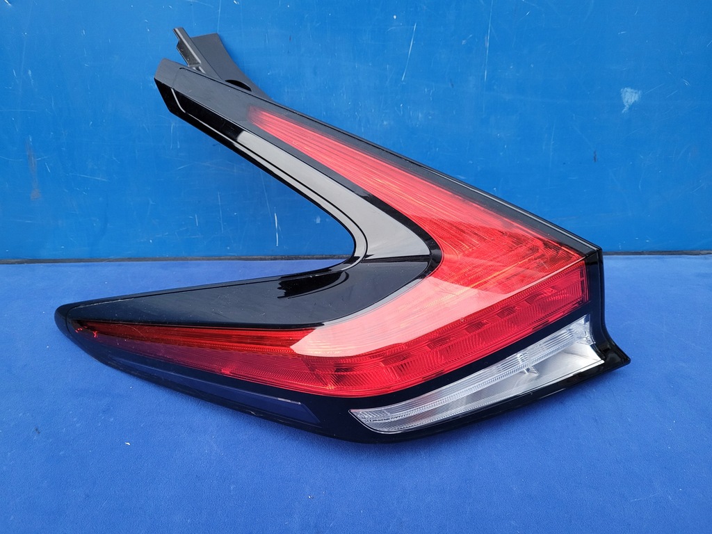 фото №1, Nissan leaf ii 17- 2017- лампа задняя левая задняя