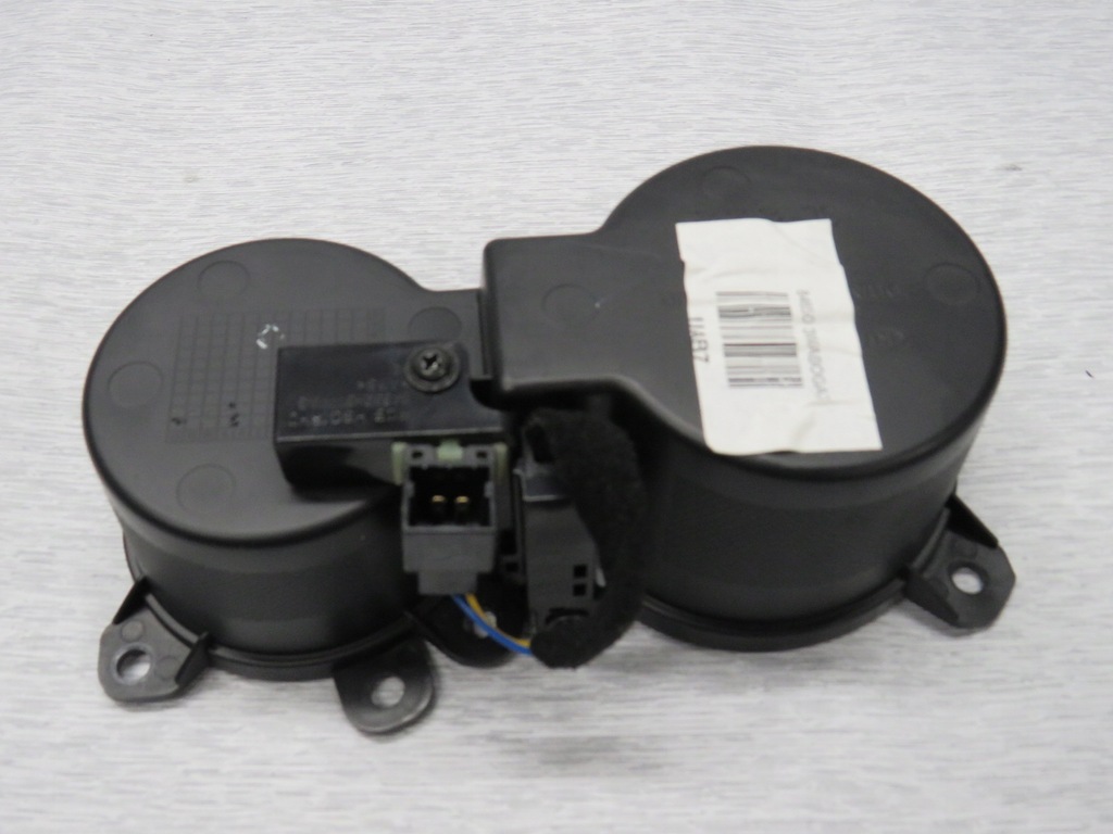 фото №5, Kia sportage iii основание кронштейн na кружки полка подсвечиваемые