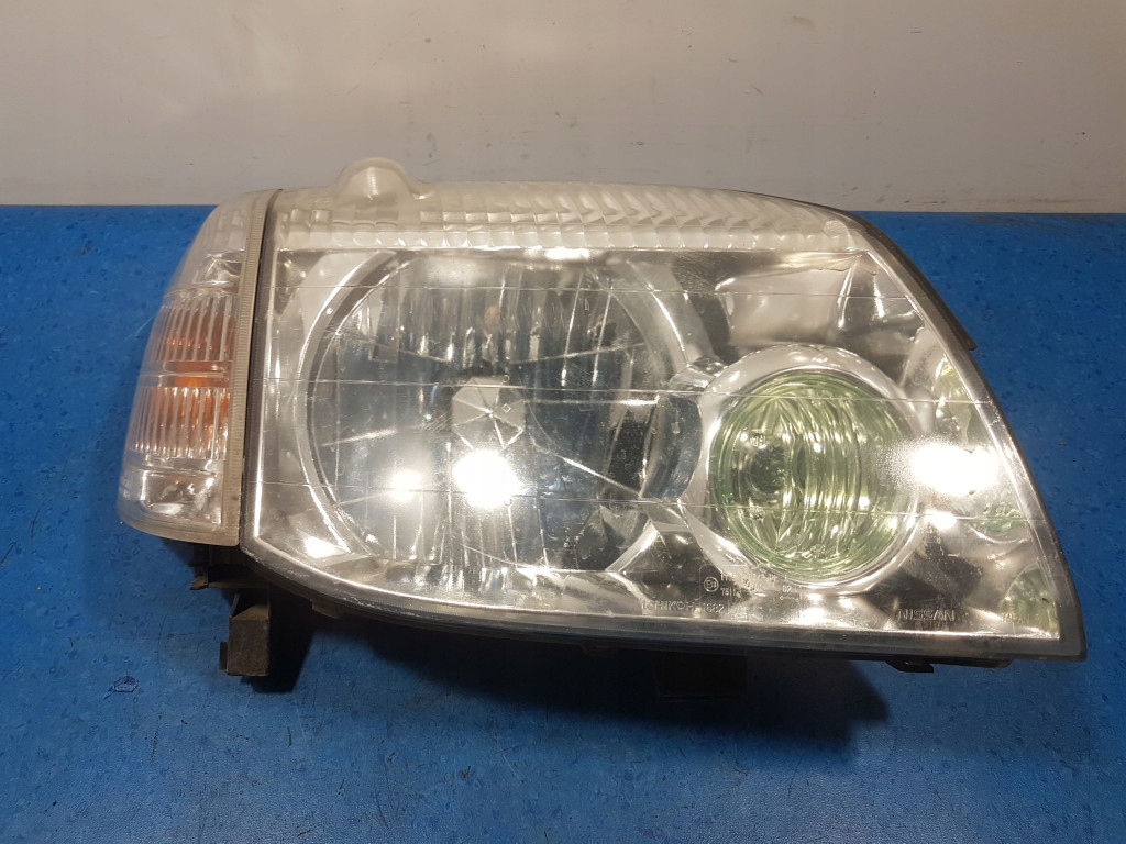фото №1, Nissan x-trail t30 фара правый