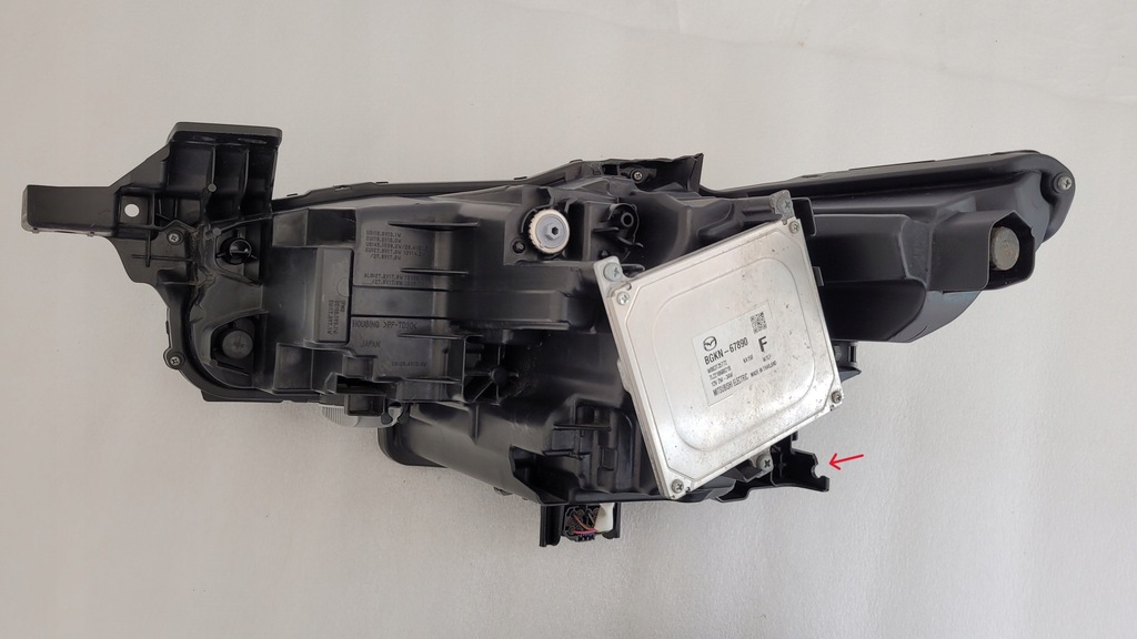 фото №11, Лампа правая перед преобразователь mazda 3 iv bp 2019- full led 9 pin