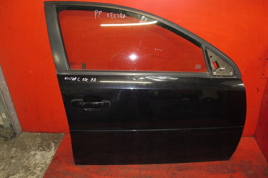 фото №1, Opel vectra c gts 02- дверь правое перед передние z20r