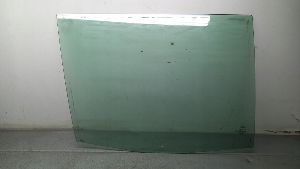 фото №1, Стекло правый задняя ford mondeo mk3 05r kombi