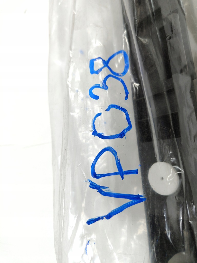 фото №10, Направляющая бампера средний задняя opel crossland 39097399 новый!