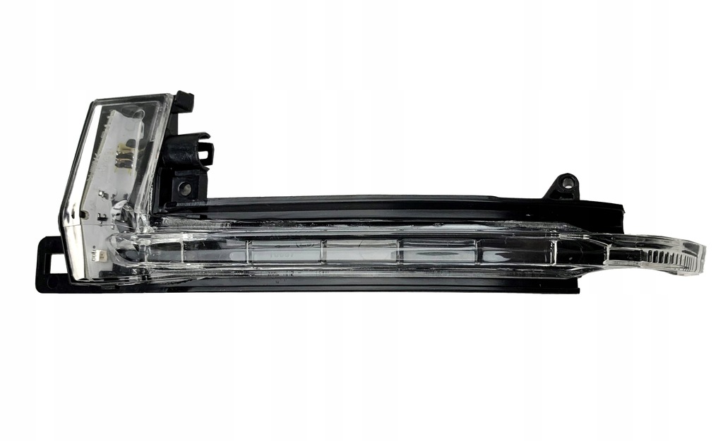 фото №1, Левый поворотник audi q3 u8 2011 - 2018