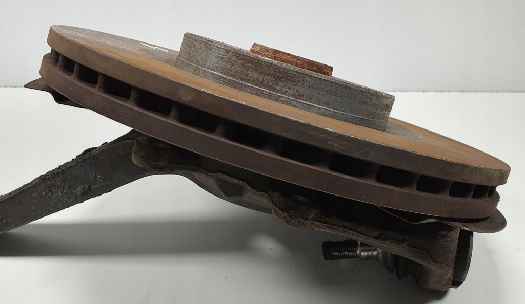 фото №2, Ступиця поворотний кулак правий перед mercedes gl x164 cdi