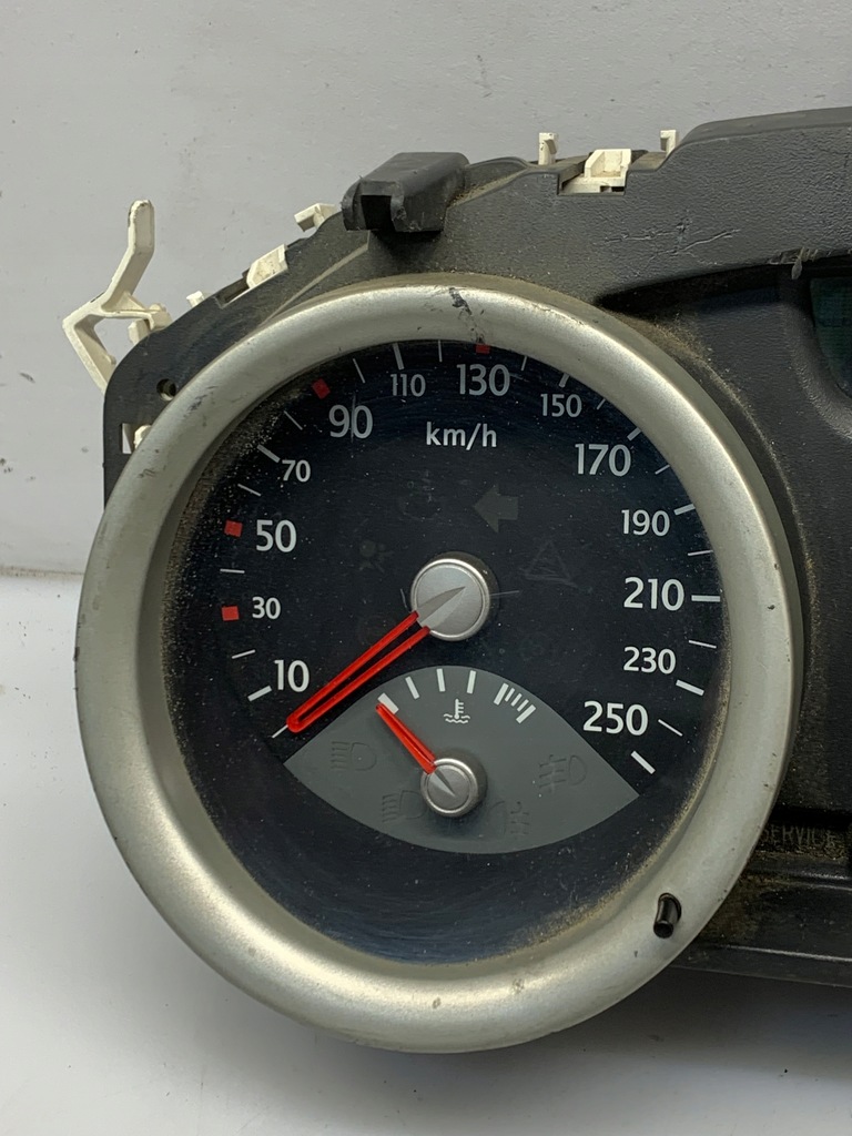 фото №2, Счетчик приборная панель 8200364023f renault