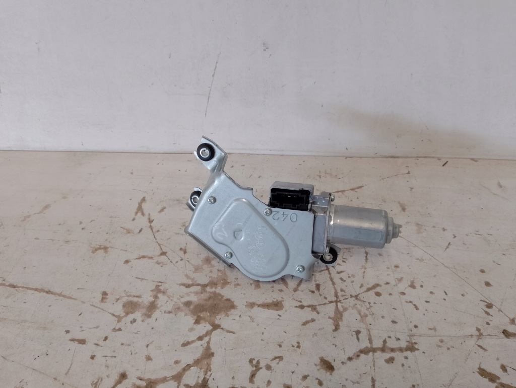 фото №1, Bmw 1 f40 8495516 моторчик двірники задня