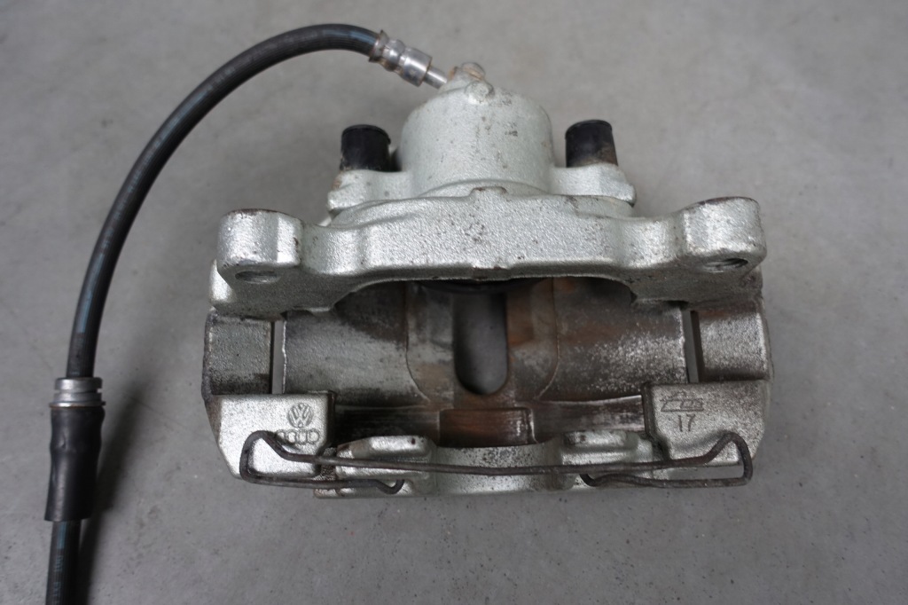 фото №3, Vw beetle 5c супорт гальмівний лівий