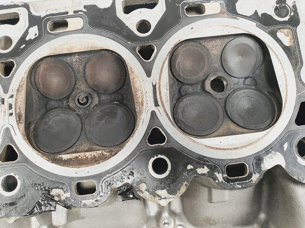 фото №13, Головка двигателя правая jaguar s-type 3.0 v6