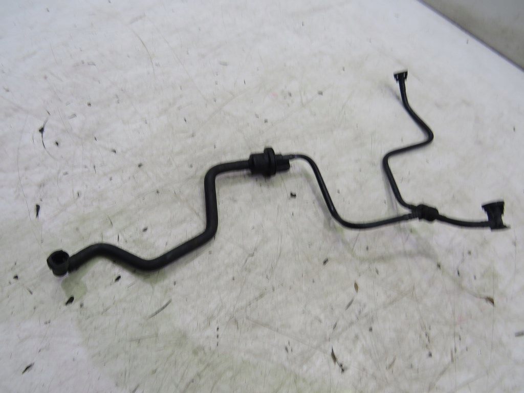 фото №2, Шланг пального skoda rapid 1.2 tsi 14r